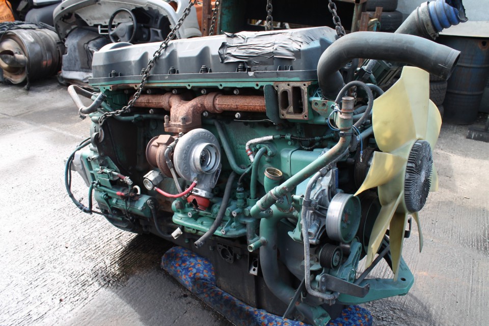 Volvo D9B Engine